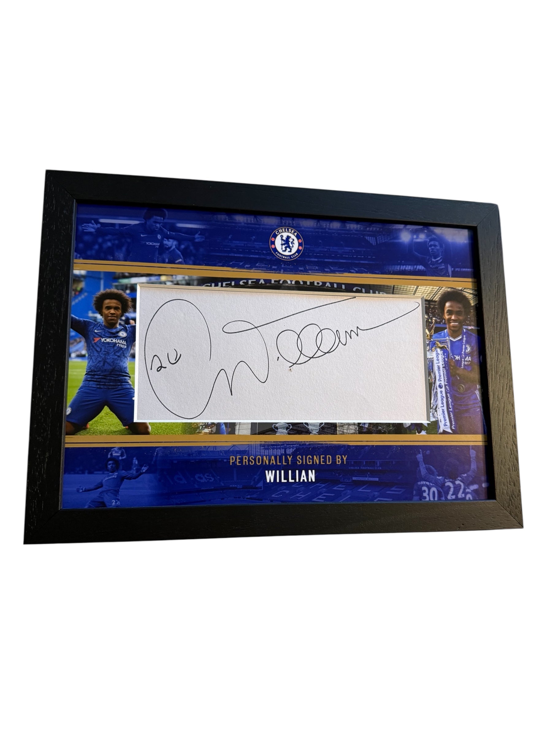 Willian Chelsea Signed Montage Display  *FRAMED* Rare *PROOF & COA*