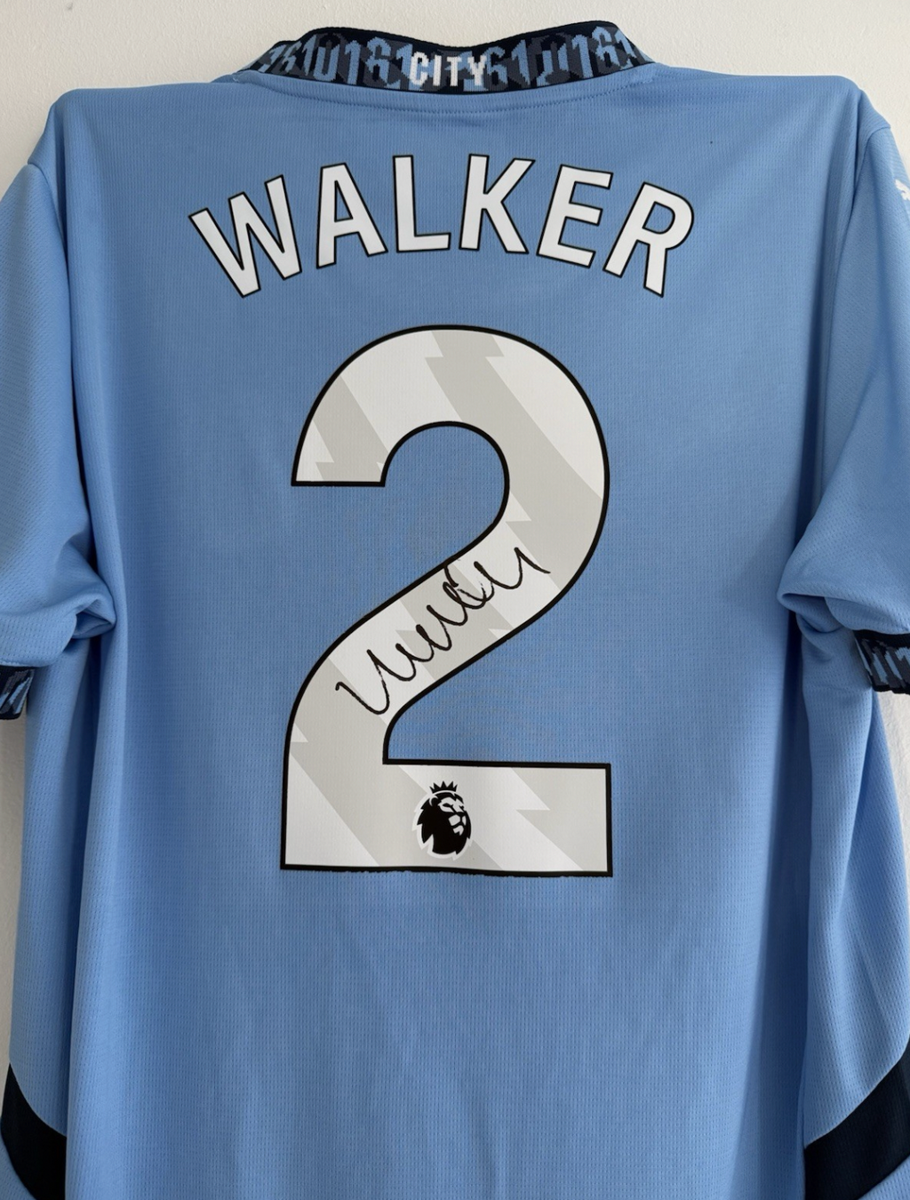 Kyle Walker Manchester City Signed Shirt *GENUINE JERSEY* VIDEO PROOF & COA RARE