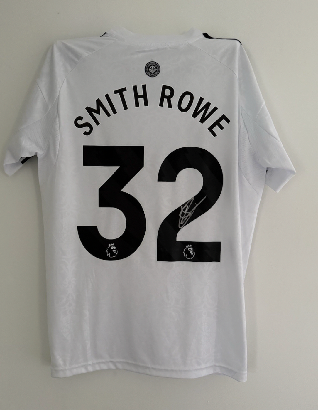 Emile Smith Rowe Fulham Signed Shirt *PROOF & COA* RARE