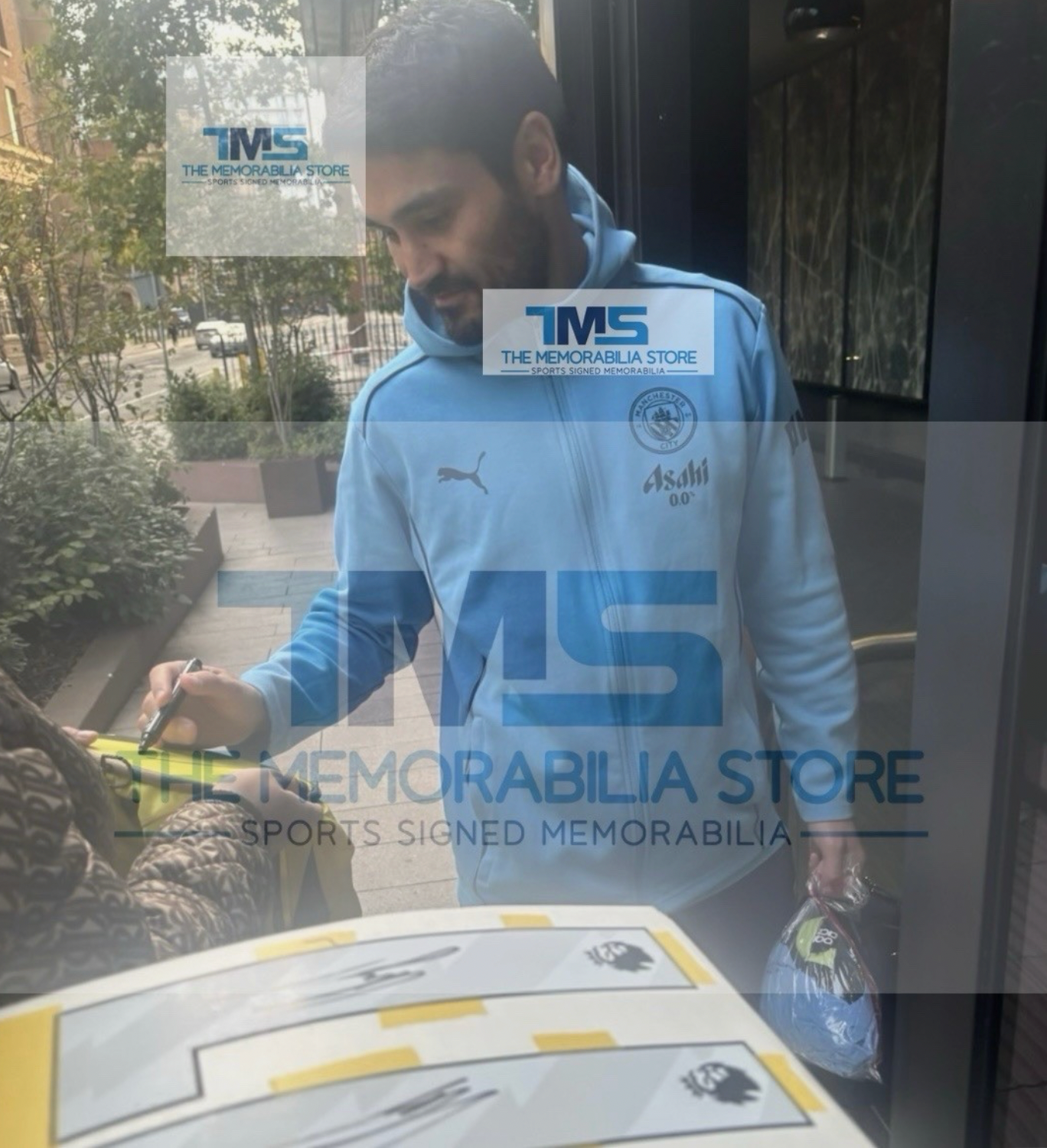 İlkay Gündoğan Manchester City Signed Shirt *EXCAT PROOF*OFFICIAL SHIRT ACG CERT