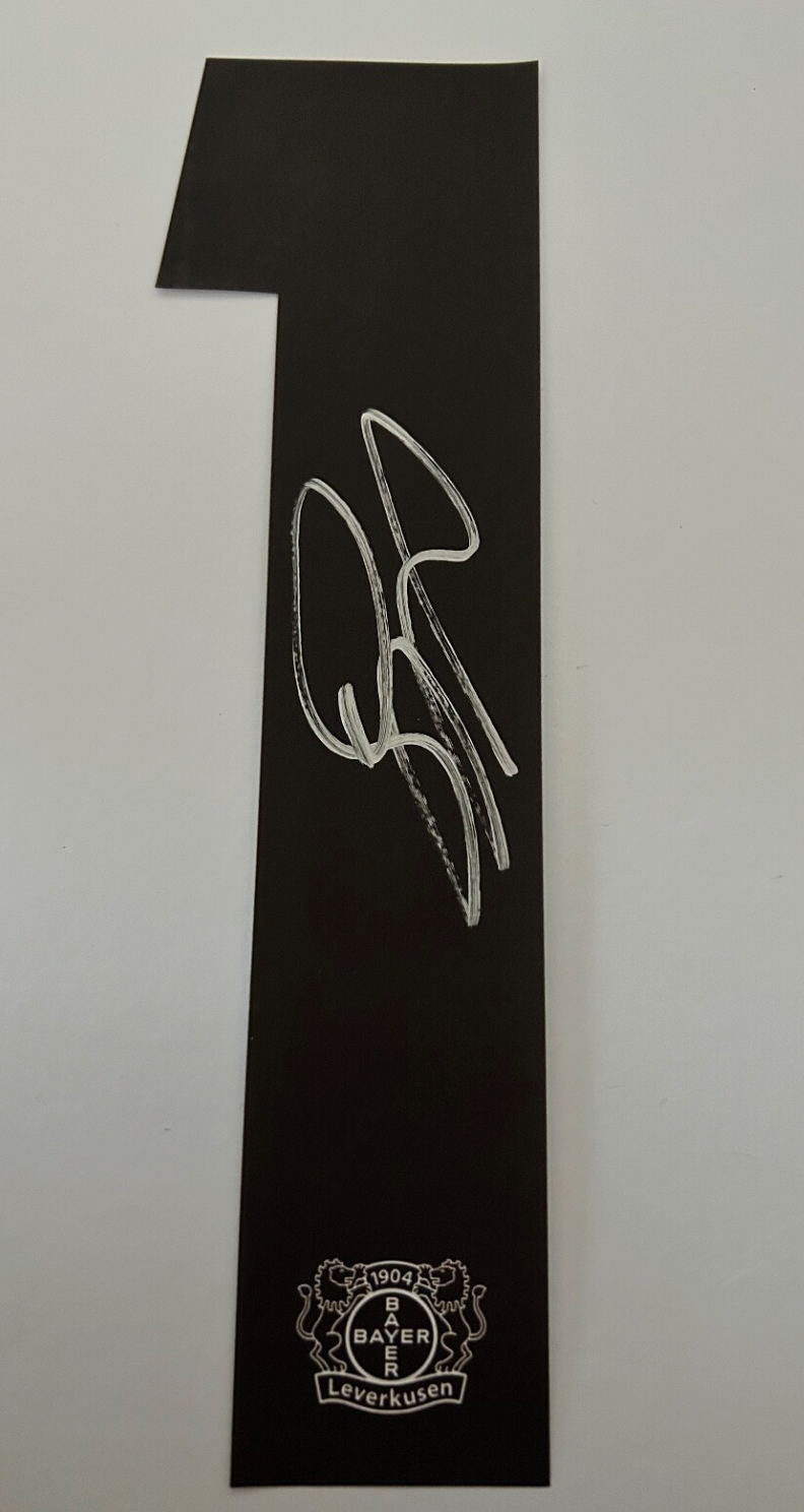 Lukas Hradecky Signed Leverkusen number *RARE* PHOTO PROOF INCLUDED!