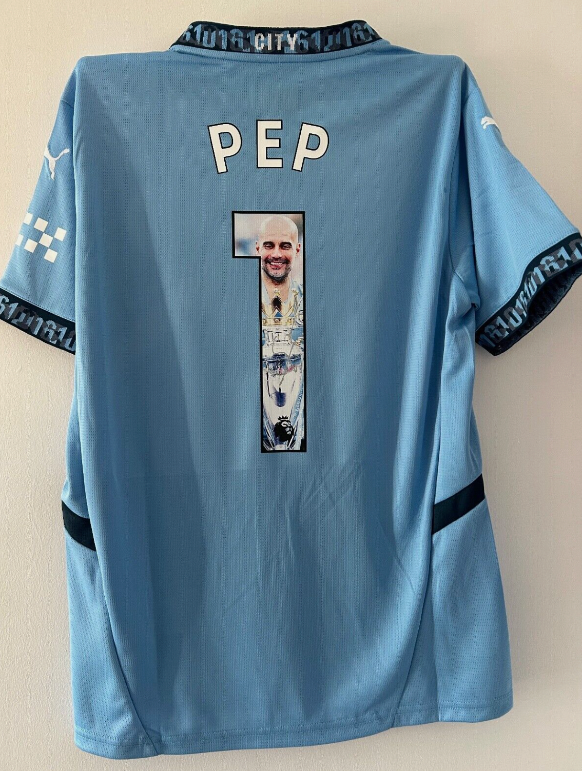 Pep Guardiola Manchester City Signed CUSTOM Shirt *RARE* *PROOF INCLUDED*