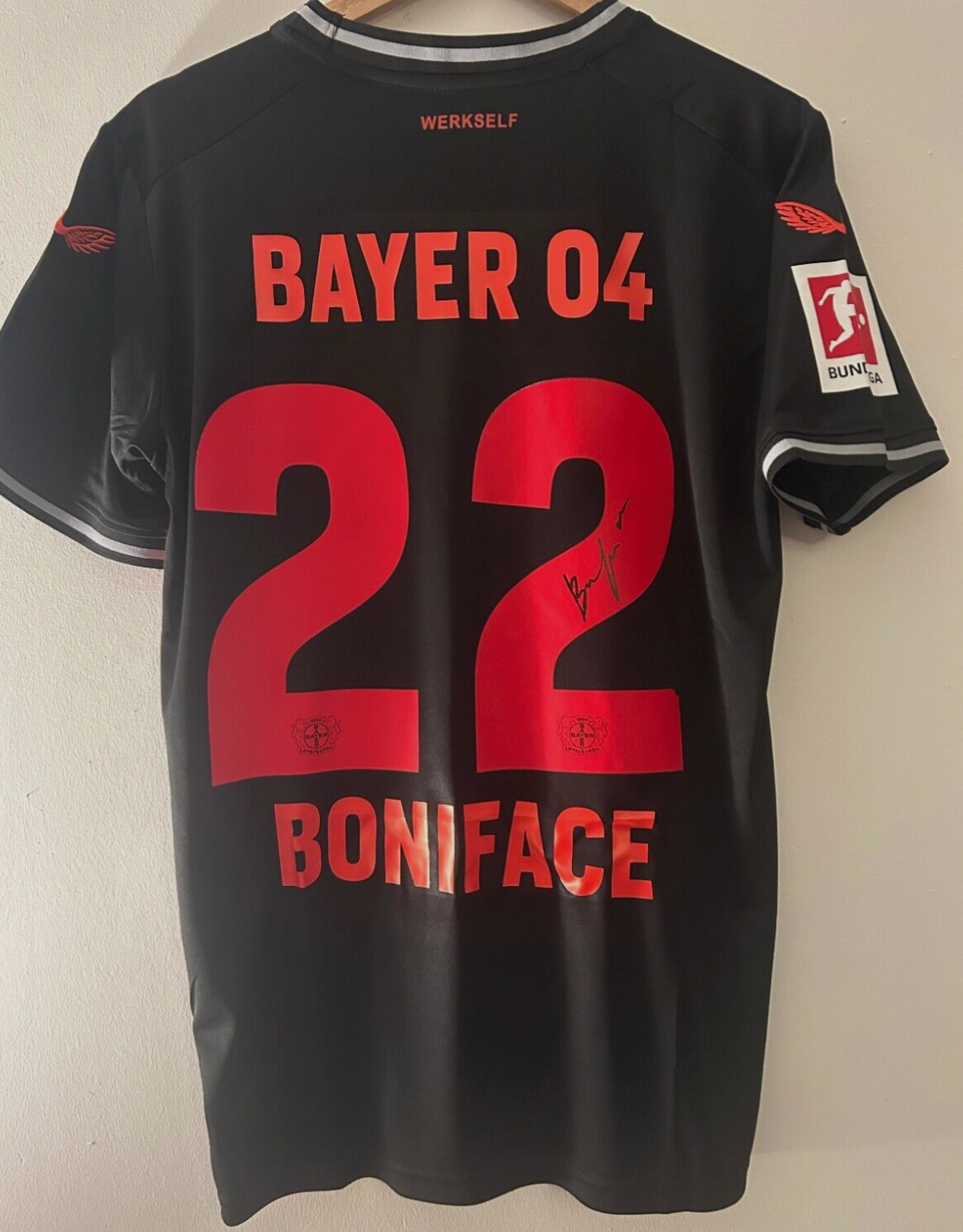 Victor Boniface Bayer Leverkusen Signed Shirt *PROOF INCLUDED*